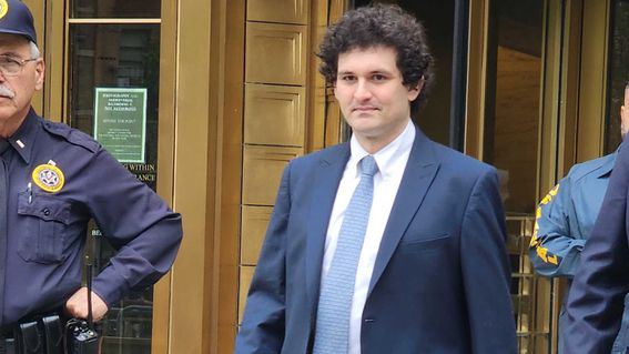 Sam Bankman-Fried Lawyers ‘Need’ Him Out Of Jail Ahead of Trial, They Tell Judge 