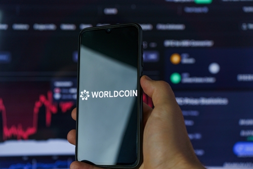 Worldcoin integrates World ID on Solana using a Wormhole bridge